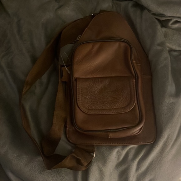 Men’s shoulder Bags - Picture 4 of 7